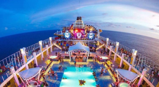 Luxury Cruise Experience